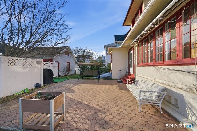 839 Laurel Avenue, Bridgeport, CT 06604