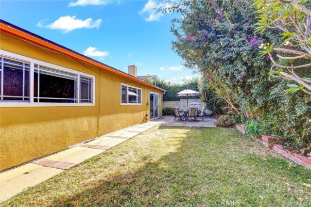 1851 E Cyrene Drive, Carson, CA 90746