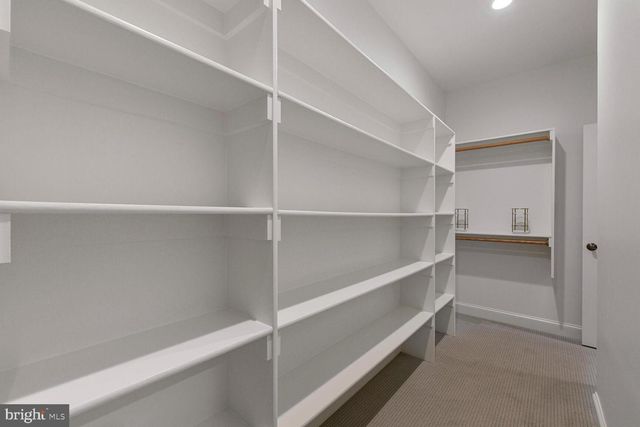 16717 WHIRLAWAY CT, Leesburg, VA 20176