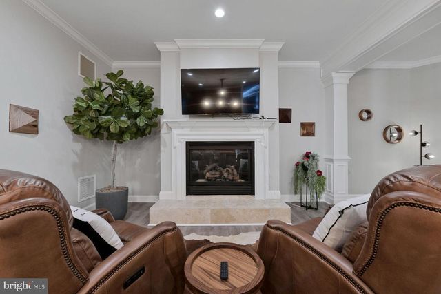 16717 WHIRLAWAY CT, Leesburg, VA 20176