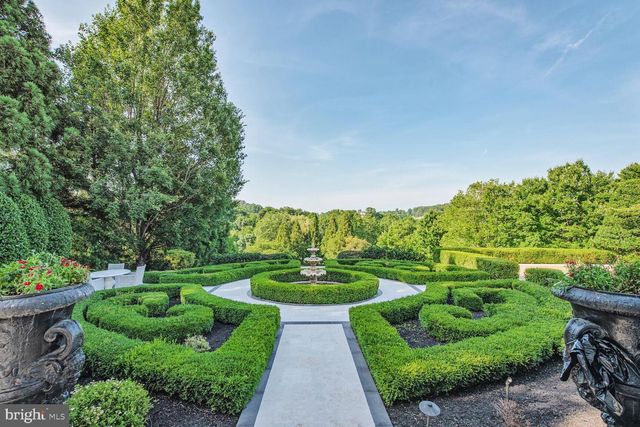 16717 WHIRLAWAY CT, Leesburg, VA 20176