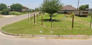 8710 N Kenyon Road, Edinburg, TX 78542