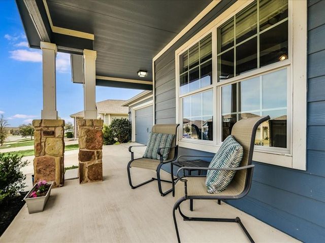 104 Sulphur River LOOP, Hutto, TX 78634