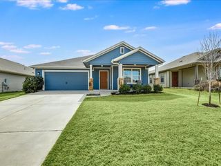 104 Sulphur River LOOP, Hutto, TX 78634