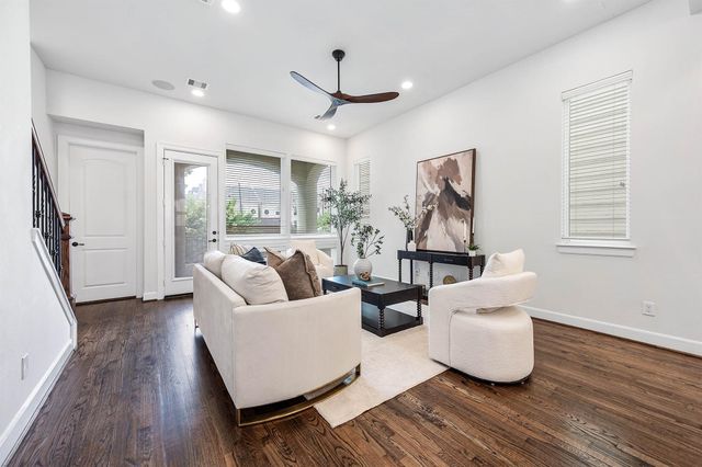 4013 Barnes Street, Houston, TX 77007