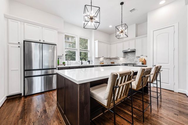 4013 Barnes Street, Houston, TX 77007