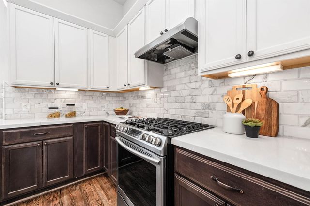 4013 Barnes Street, Houston, TX 77007