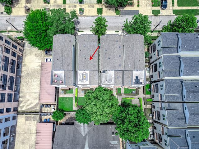4013 Barnes Street, Houston, TX 77007
