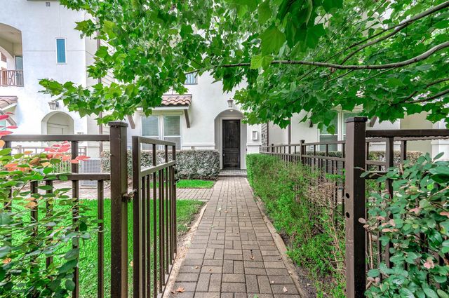 4013 Barnes Street, Houston, TX 77007