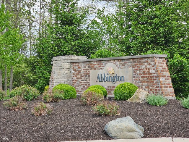 8025 Rissler Drive, Indianapolis, IN 46237