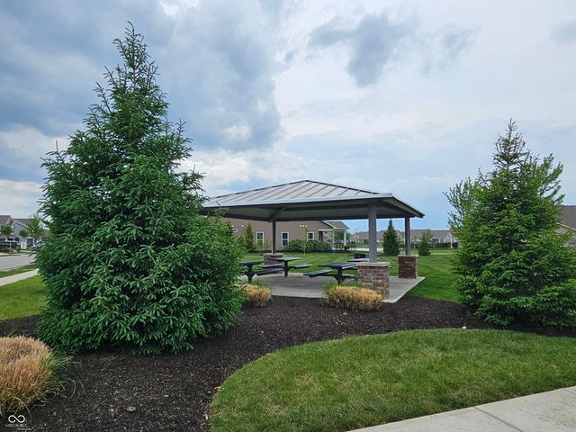 8025 Rissler Drive, Indianapolis, IN 46237