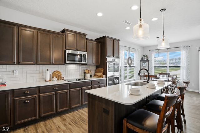 8025 Rissler Drive, Indianapolis, IN 46237