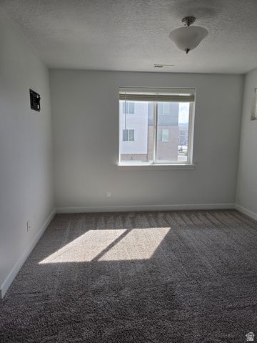 768 N 260 W, Vineyard, UT 84058