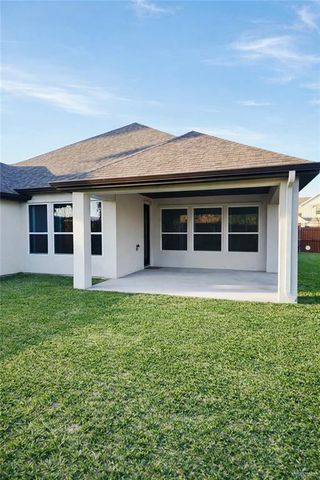 1530 E Silos Avenue, Edinburg, TX 78542