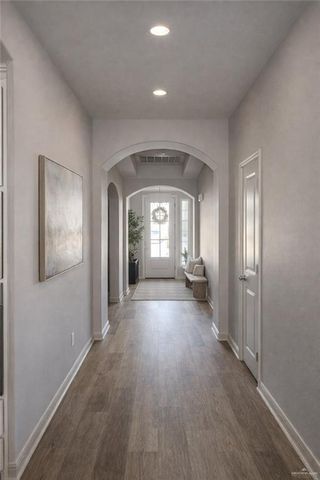 1530 E Silos Avenue, Edinburg, TX 78542