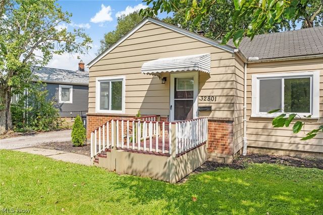 32801 Baldwin Road, Solon, OH 44139