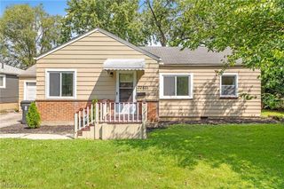 32801 Baldwin Road, Solon, OH 44139