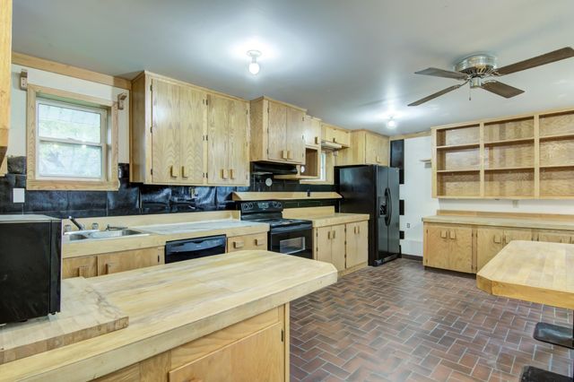 611 8th Street E, Wabasha, MN 55981