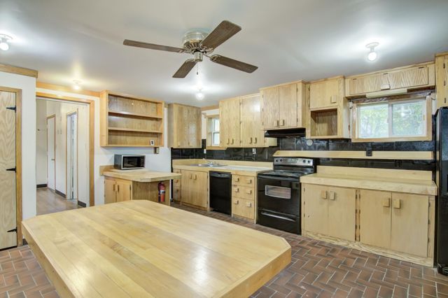 611 8th Street E, Wabasha, MN 55981