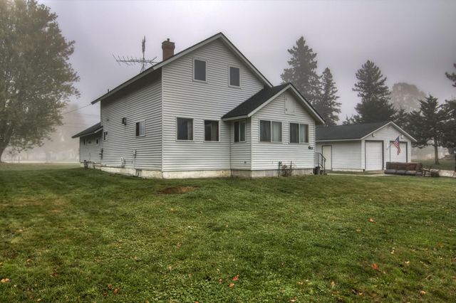 611 8th Street E, Wabasha, MN 55981