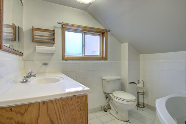 611 8th Street E, Wabasha, MN 55981