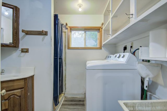 611 8th Street E, Wabasha, MN 55981