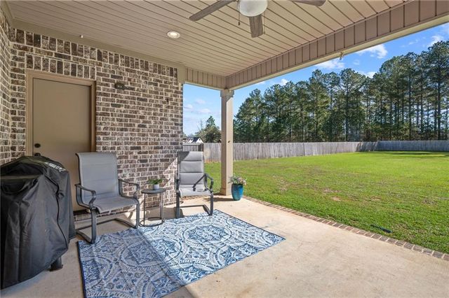 5289 Walter Lee Circle E, Grand Bay, AL 36541