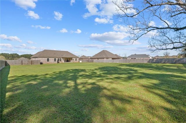 5289 Walter Lee Circle E, Grand Bay, AL 36541