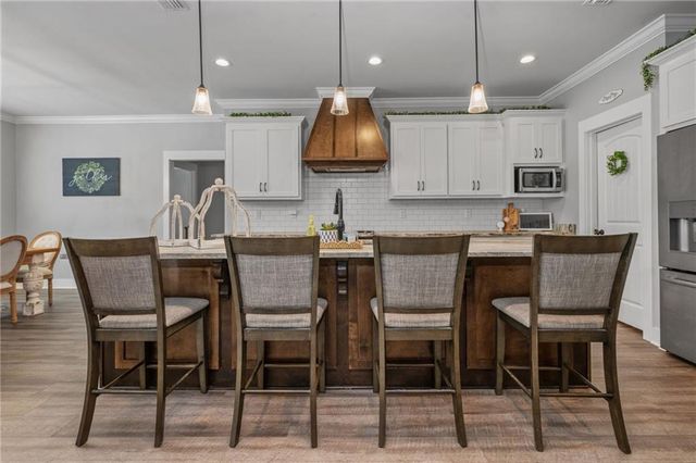 5289 Walter Lee Circle E, Grand Bay, AL 36541