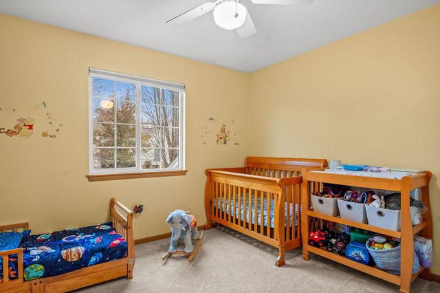 352 Normandie Drive, Sugar Grove, IL 60554