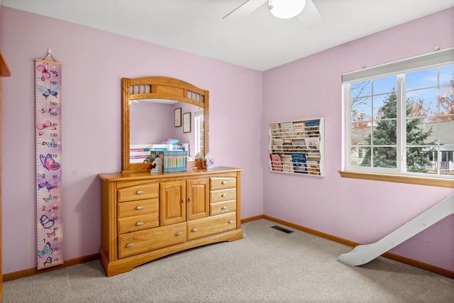 352 Normandie Drive, Sugar Grove, IL 60554