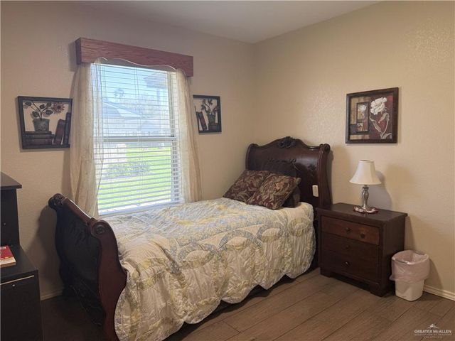 807 E 21st Street 8, Mission, TX 78572