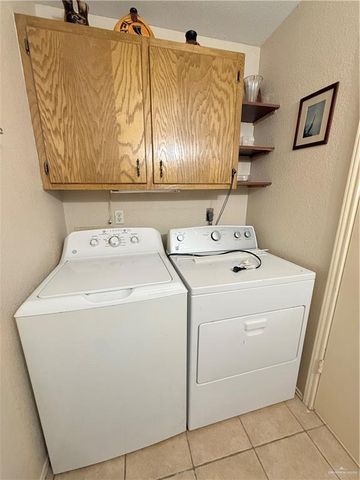 807 E 21st Street 8, Mission, TX 78572