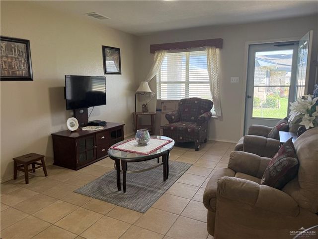 807 E 21st Street 8, Mission, TX 78572