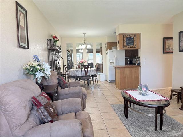 807 E 21st Street 8, Mission, TX 78572