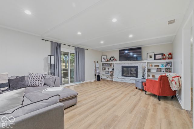 18 Sherry Court, Carmel, IN 46032