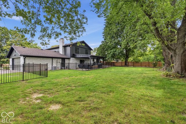 18 Sherry Court, Carmel, IN 46032
