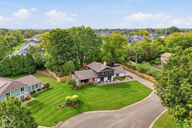 18 Sherry Court, Carmel, IN 46032