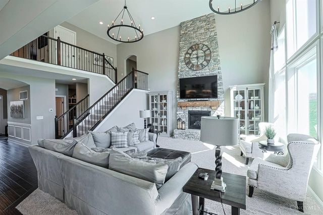 7362 W Observatory, West Chester, OH 45069