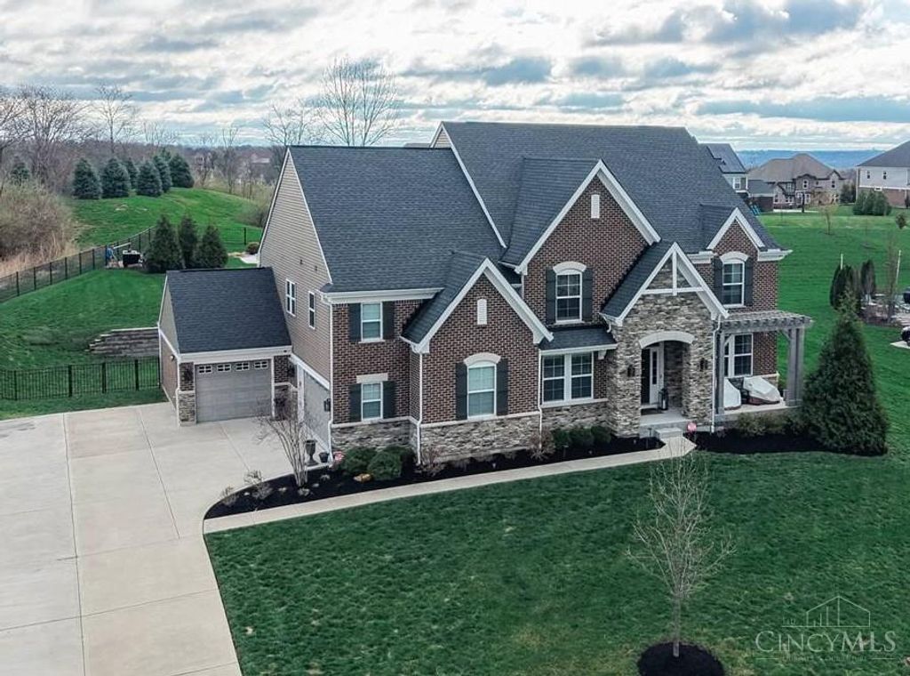 7362 W Observatory, West Chester, OH 45069