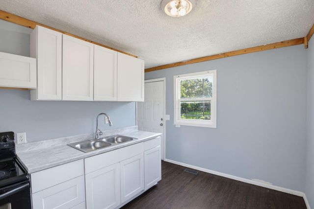 2723 Mcguffey Road, Columbus, OH 43211