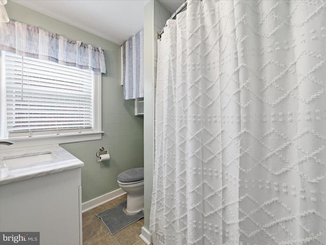 926 S 5TH ST, Chambersburg, PA 17201