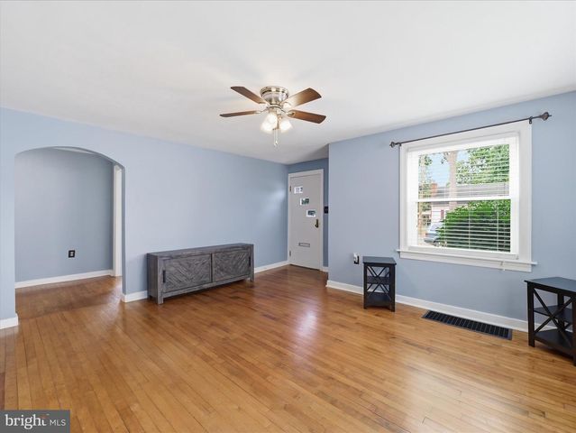926 S 5TH ST, Chambersburg, PA 17201