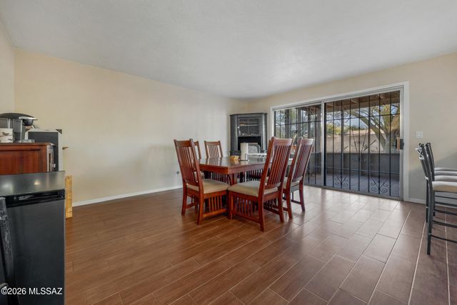 1525 S Cape Verde Place, Tucson, AZ 85748