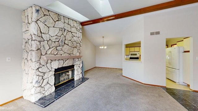 34765 E Wilma Court, Chesterfield Twp, MI 48047