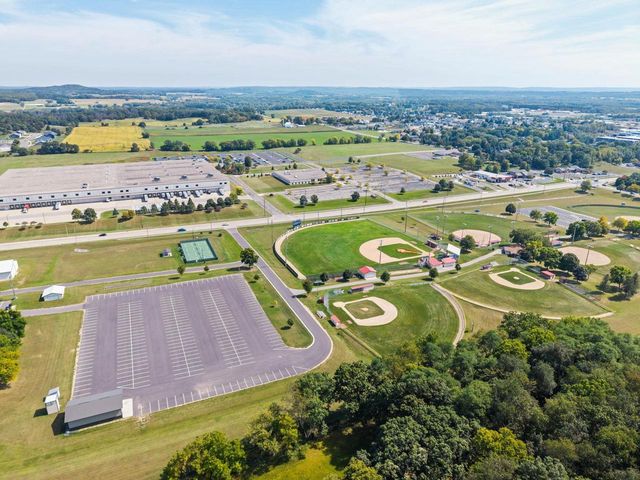 1044 Armida Court, Reedsburg, WI 53959