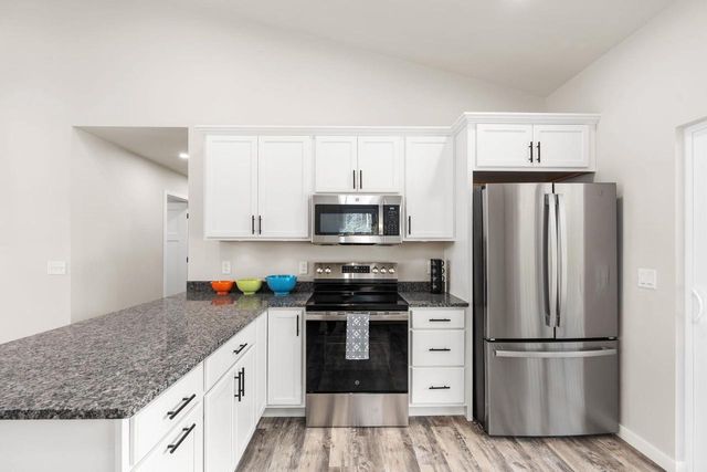 1044 Armida Court, Reedsburg, WI 53959