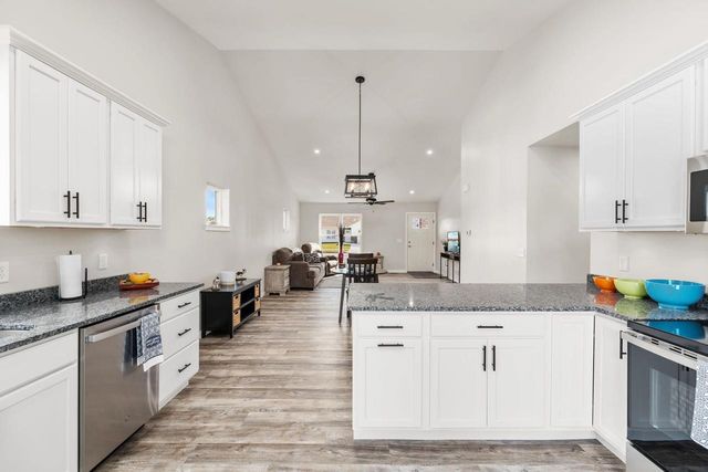 1044 Armida Court, Reedsburg, WI 53959