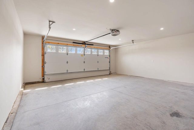 1044 Armida Court, Reedsburg, WI 53959