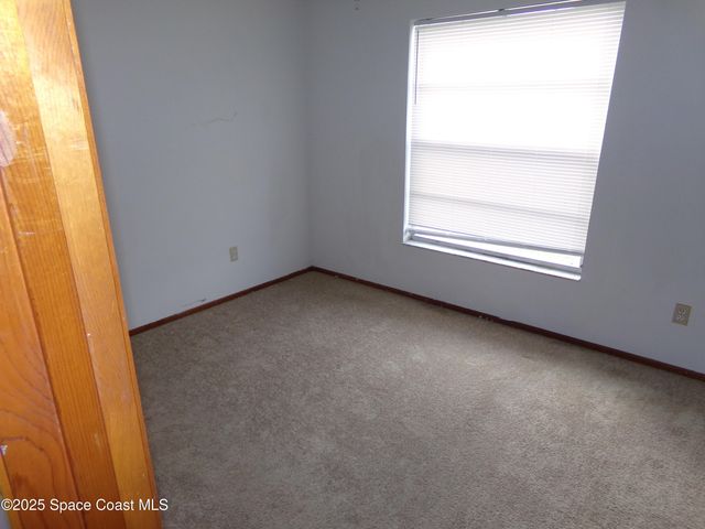 1540 Fairlee Avenue NW, Palm Bay, FL 32907